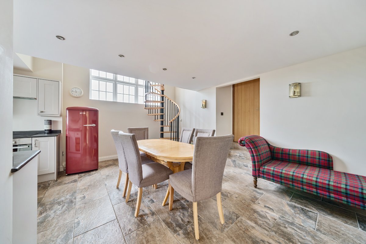 14 bedroom house, Landkey Road, Barnstaple EX32 - Available