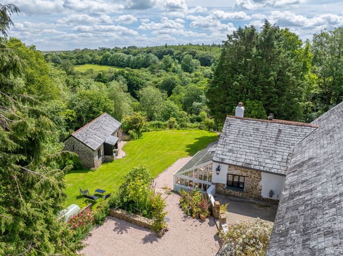 4 bedroom house, Cookbury Court, Cookbury EX22 - Available