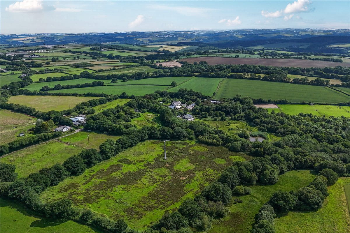 21.1 acres House, Winkleigh, Devon EX19 - Available