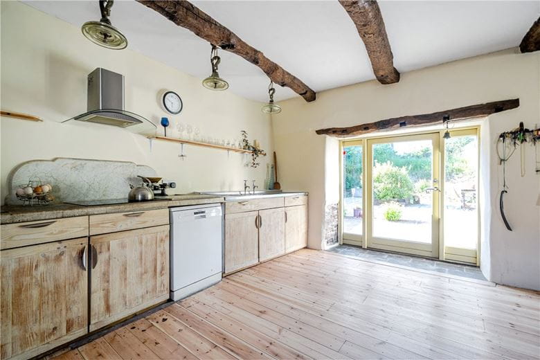 21.1 acres House, Winkleigh, Devon EX19 - Available