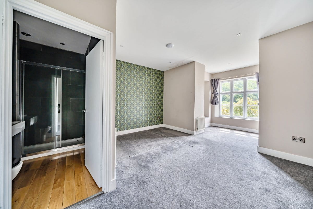 17.7 acres Country Estate, Muddiford, Barnstaple EX31 - Available