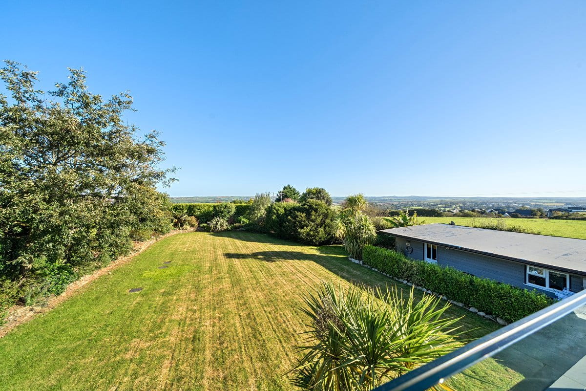 5 bedroom house, St. Breock, Wadebridge PL27 - Available