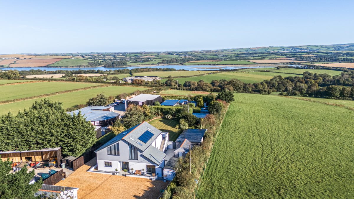 5 bedroom house, St. Breock, Wadebridge PL27 - Available