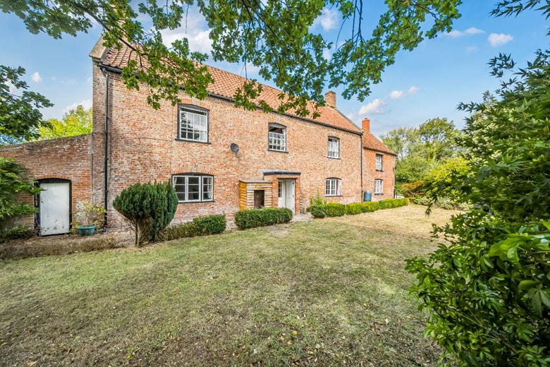 2.8 acres House, Lot 1: East Farm, Purving Row BS24 - Available