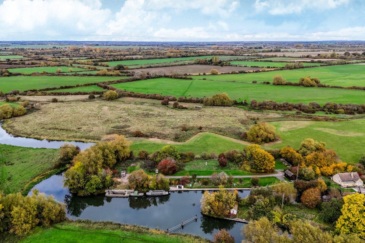  Land, Rushey Lock, Buckland Marsh SN7 - Available