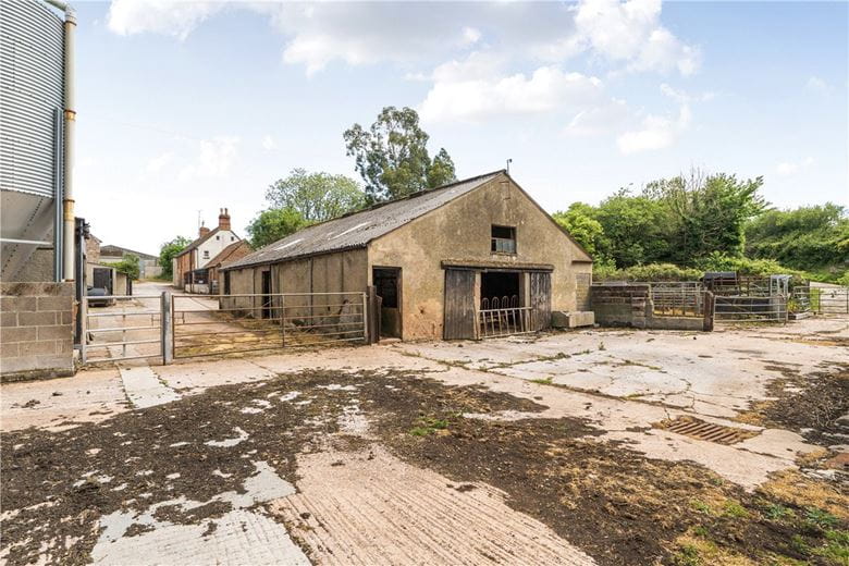 38.5 acres House, Hill Farm, West Monkton TA2 - Available