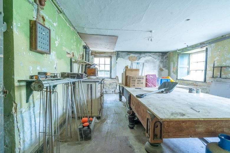 160.7 acres Country Estate, Zelah, Truro TR4 - Available