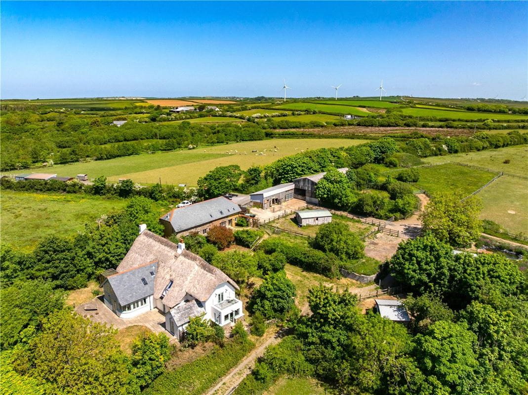 9.7 acres House, Woodford, Bude EX23 - Available