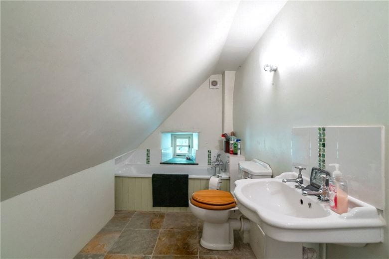 9.7 acres House, Woodford, Bude EX23 - Available