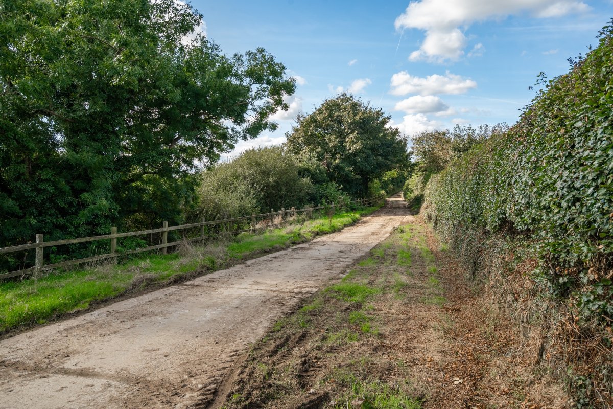 5 bedroom house, Ladock, Truro TR2 - Available