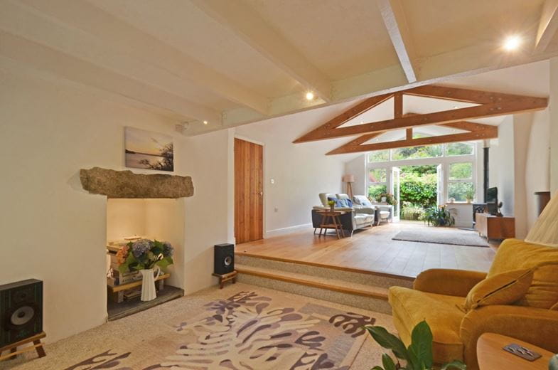 3.2 acres Farm, Hale Mills, Twelveheads TR4 - Available