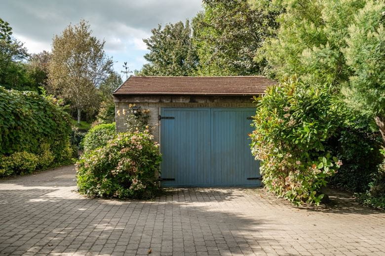 3.2 acres Farm, Hale Mills, Twelveheads TR4 - Available