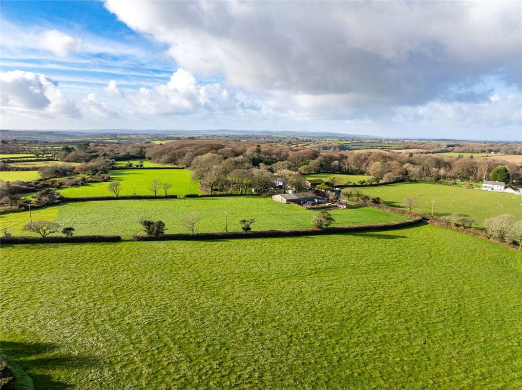 105 acres Farm, Praze, Camborne TR14 - Available