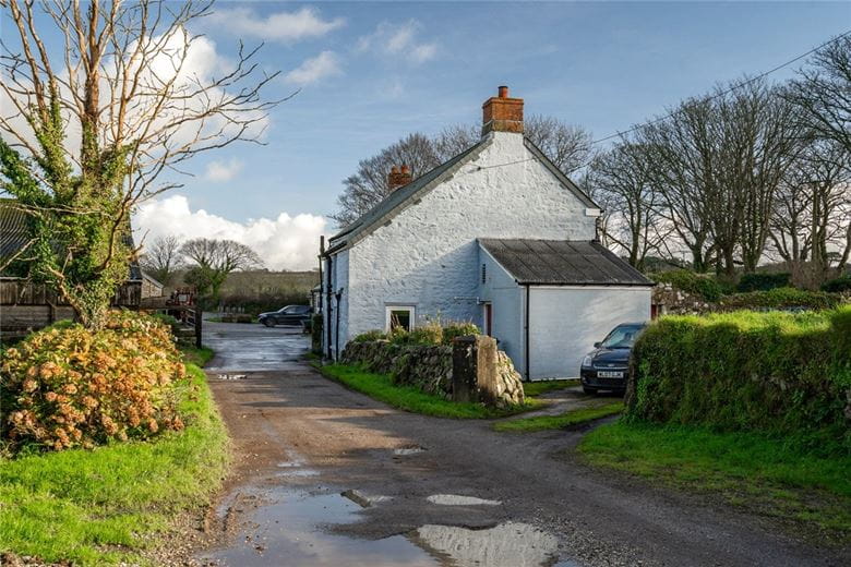 105 acres Farm, Praze, Camborne TR14 - Available