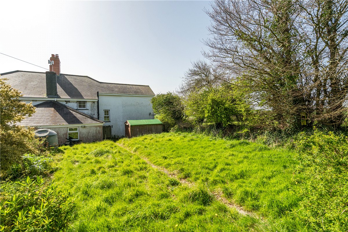 3 bedroom house, Tregony, Truro TR2 - Available