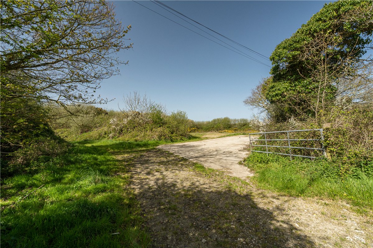 3 bedroom house, Tregony, Truro TR2 - Available