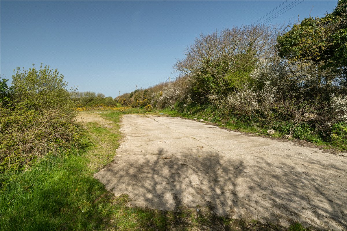3 bedroom house, Tregony, Truro TR2 - Available