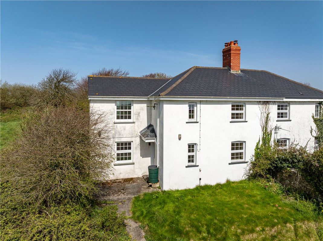 3 bedroom house, Tregony, Truro TR2 - Available
