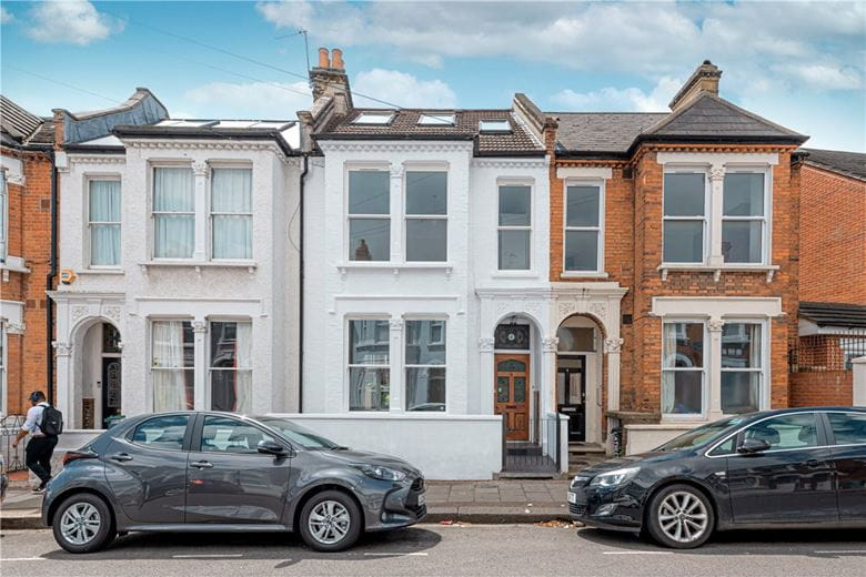 5 bedroom house, Cathles Road, London SW12