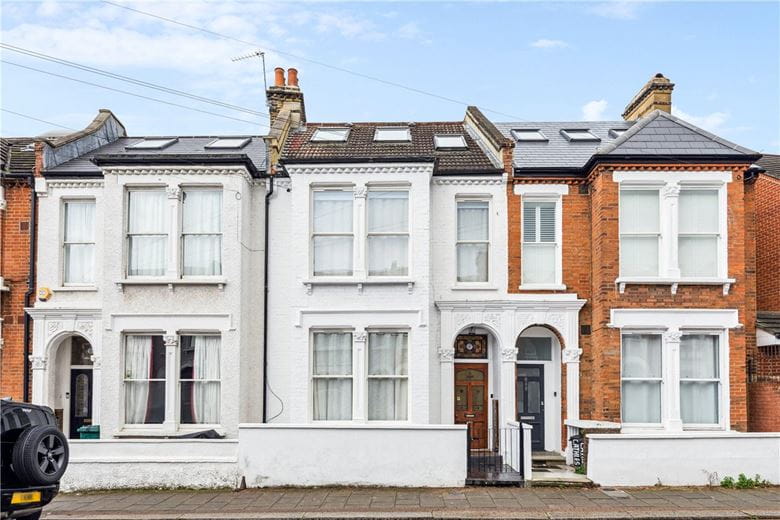 5 bedroom house, Cathles Road, London SW12 - Available