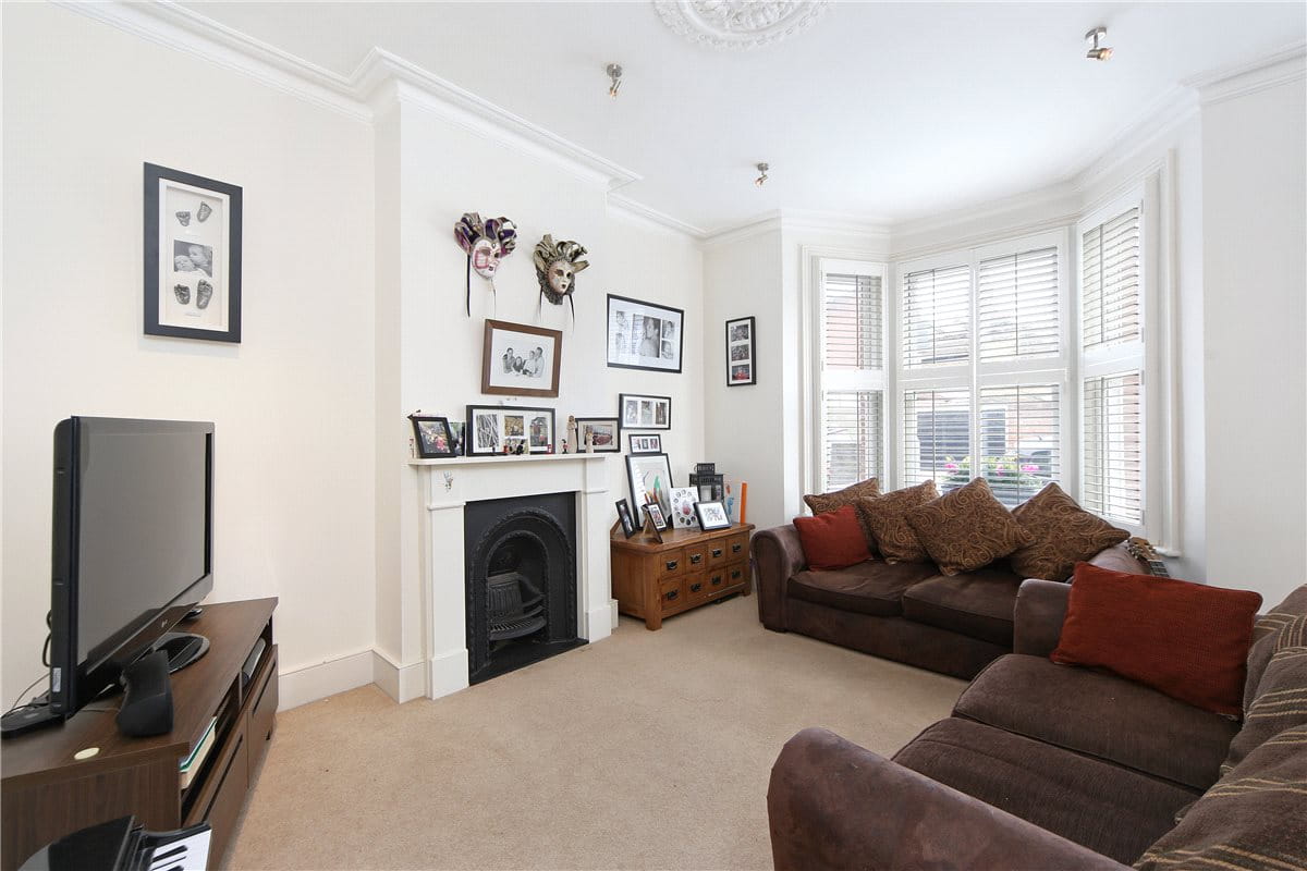 3 bedroom house, Mandrake Road, London SW17