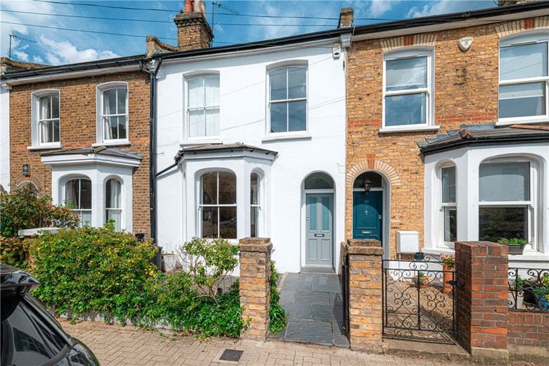 3 bedroom house, Wiseton Road, London SW17