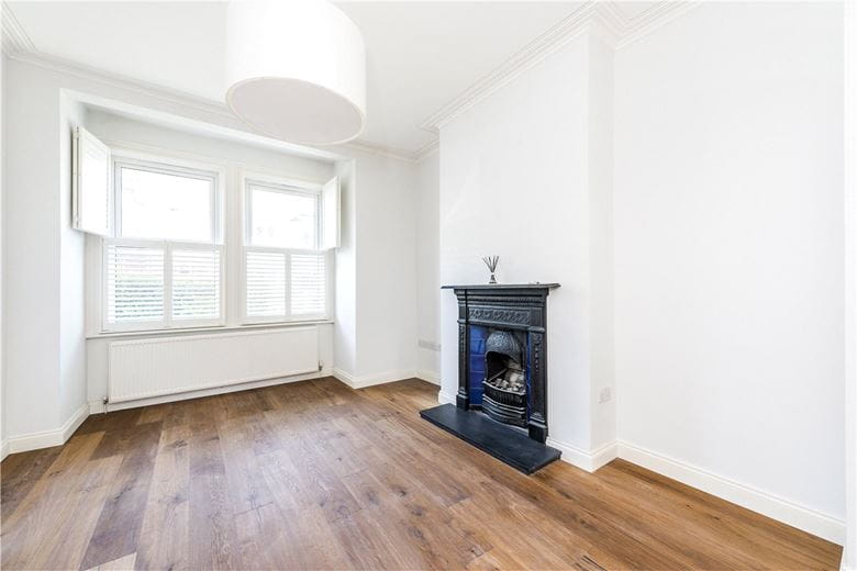 3 bedroom house, Brudenell Road, London SW17 - Let Agreed