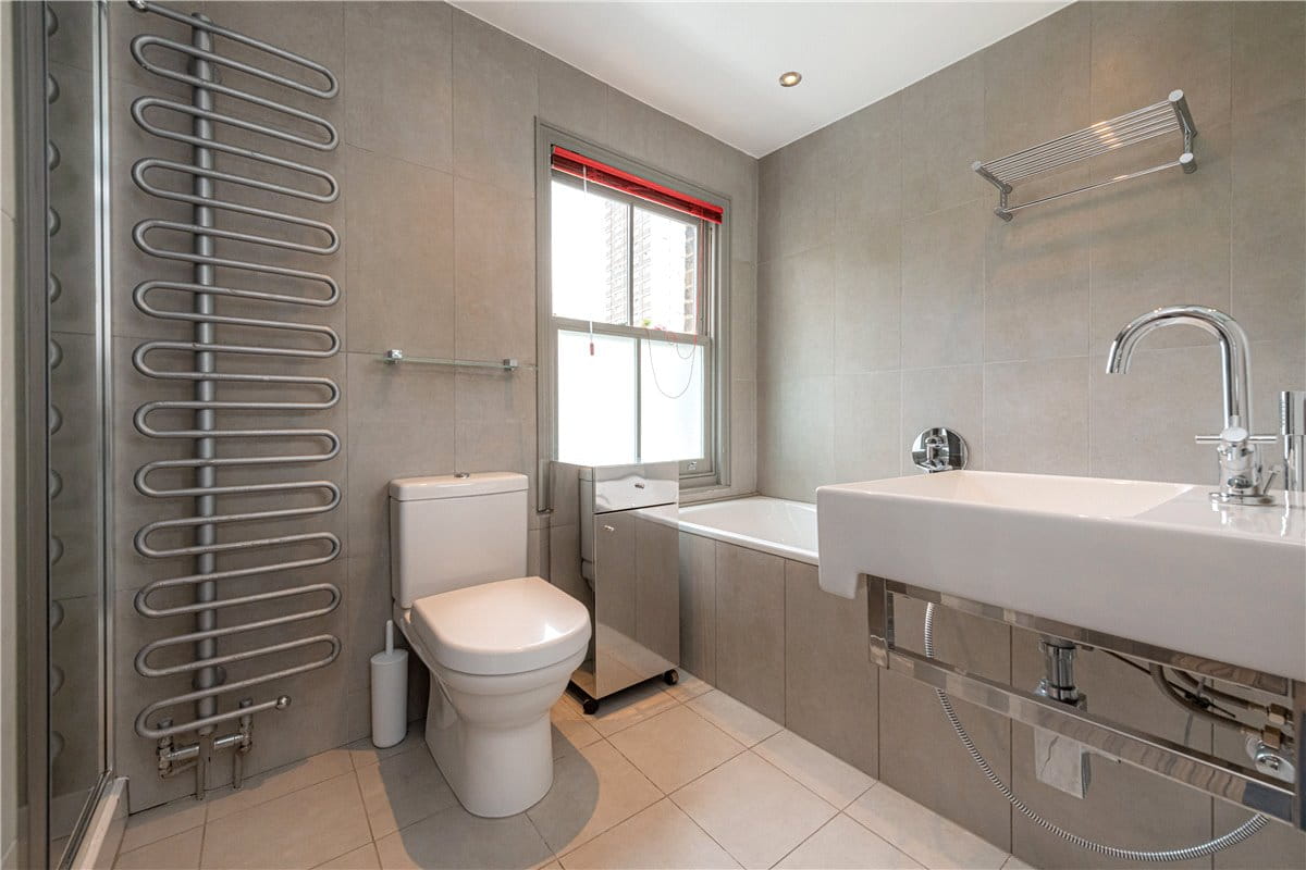 4 bedroom house, Ursula Street, London SW11 - Under Offer