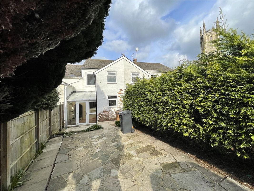 2 bedroom house, Marlborough Street, Andover SP10