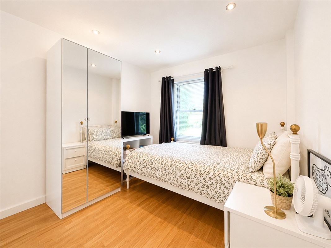 3 bedroom house, Edgar Road, Winchester SO23
