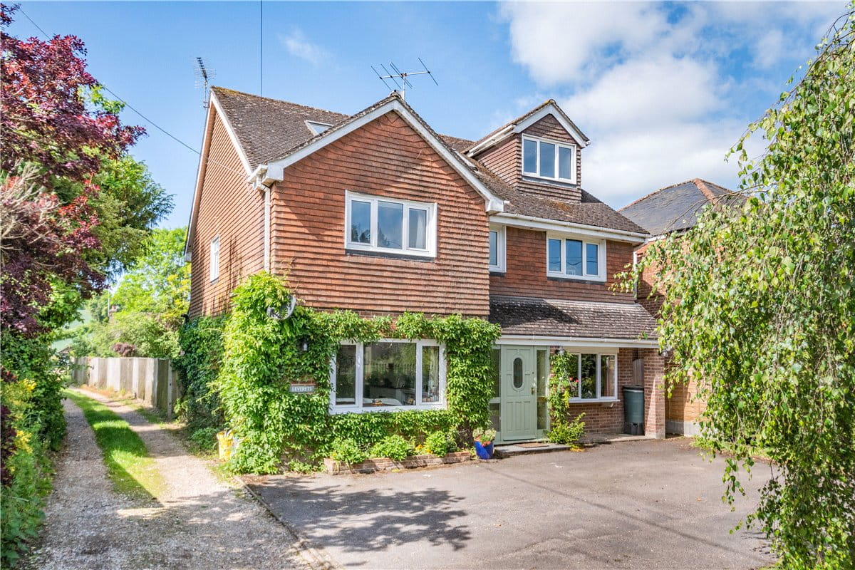 6 bedroom house, Stoke Lane, St Mary Bourne SP11 - Available