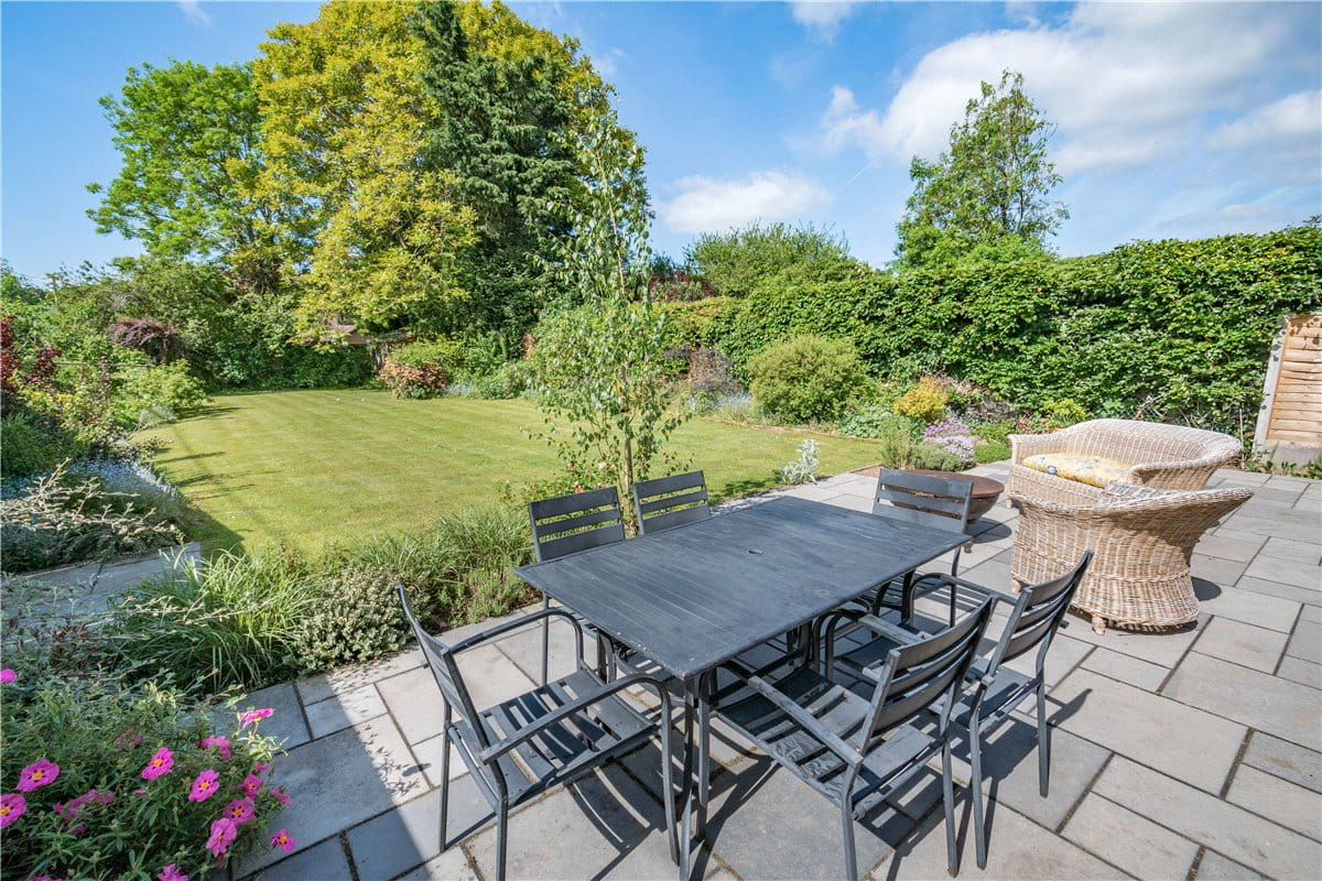 6 bedroom house, Stoke Lane, St Mary Bourne SP11 - Available