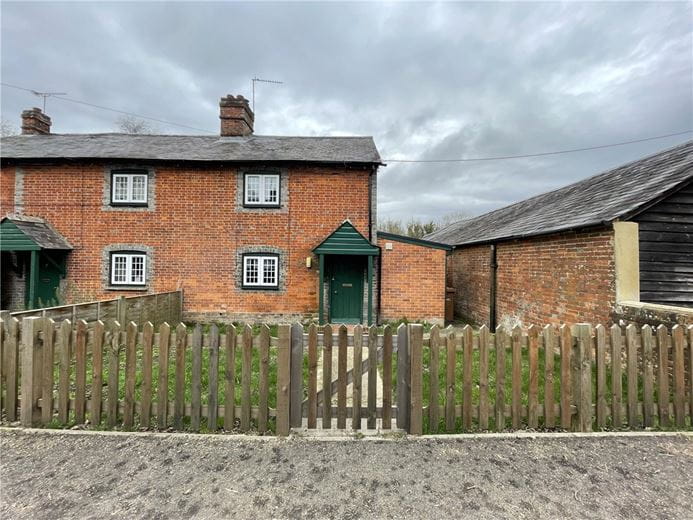 3 bedroom cottage, Leckford, Stockbridge SO20 - Let Agreed