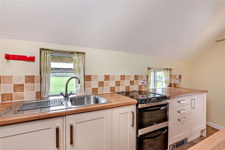 1 bedroom cottage, Longstock, Stockbridge SO20 - Let Agreed