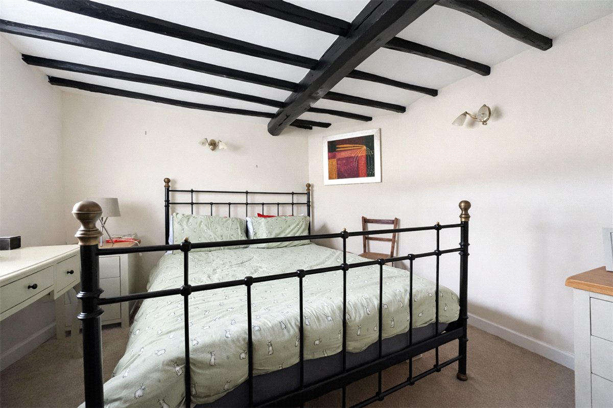 1 bedroom cottage, Longstock, Stockbridge SO20 - Let Agreed