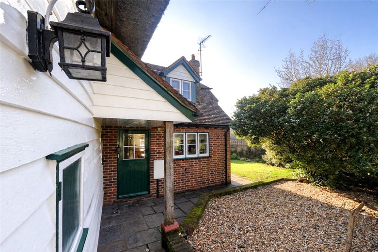 3 bedroom cottage, Leckford, Stockbridge SO20 - Let Agreed