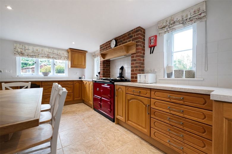 3 bedroom cottage, Leckford, Stockbridge SO20 - Let Agreed