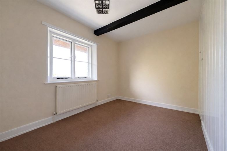 3 bedroom cottage, East Stratton, East Stratton SO21 - Available