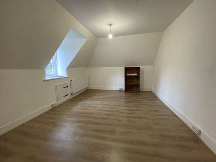1 bedroom flat, Barnes Close, Winchester SO23 - Let Agreed