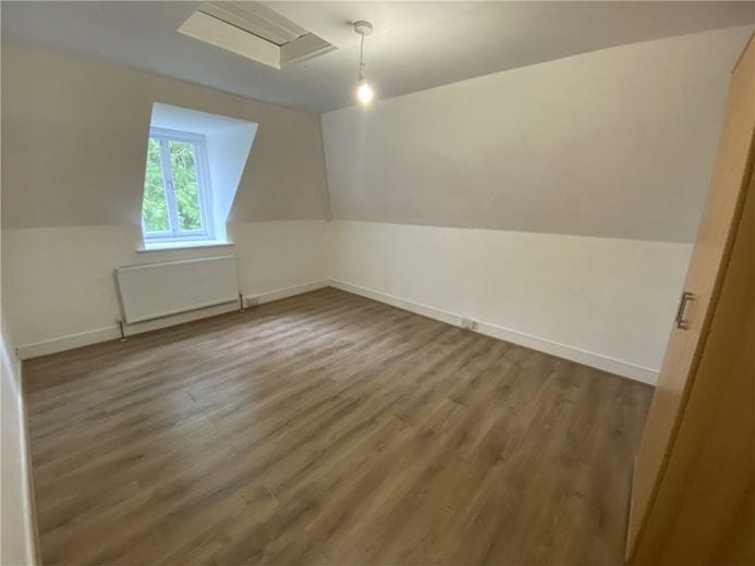 1 bedroom flat, Barnes Close, Winchester SO23 - Let Agreed