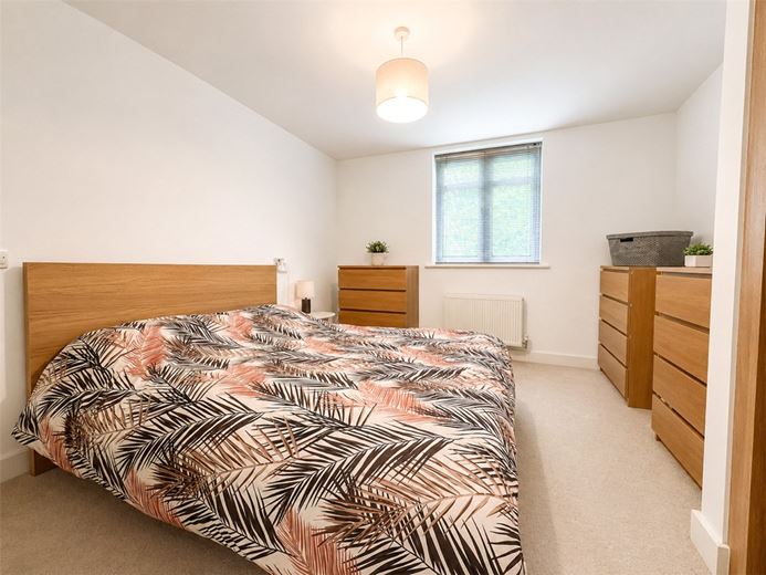 2 bedroom flat, Fraser Gardens, Winchester SO22