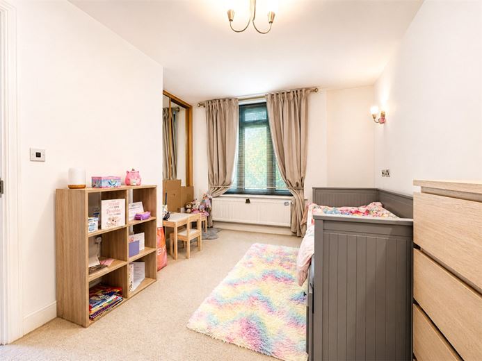 2 bedroom flat, Fraser Gardens, Winchester SO22