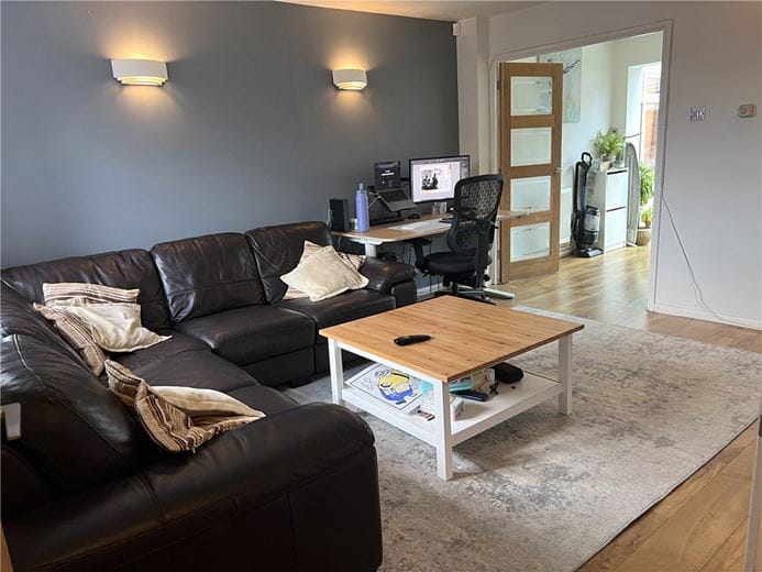 3 bedroom house, Wesley Road, Kings Worthy SO23