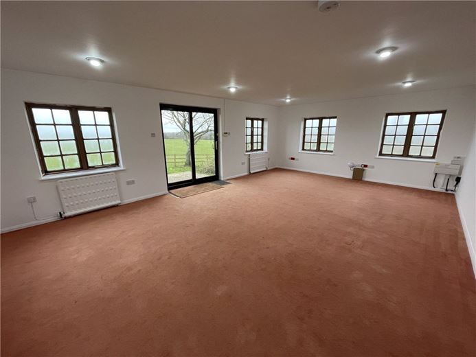 3 bedroom house, Warnford, Southampton SO32 - Available