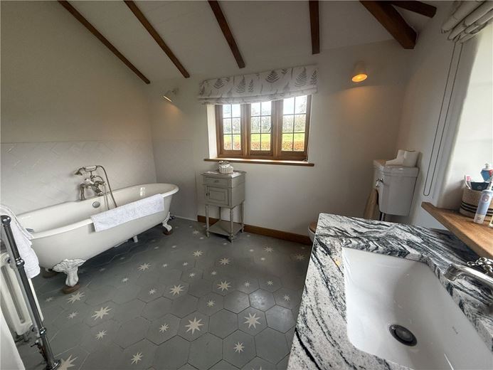 3 bedroom house, Warnford, Southampton SO32 - Available