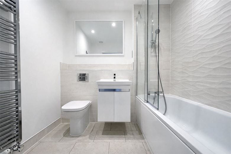 2 bedroom flat, Fishwicke Road, Winchester SO22 - Available