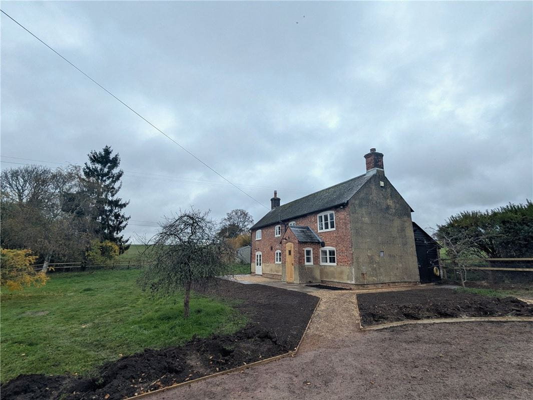 3 bedroom house, Cheriton, Alresford SO24 - Available