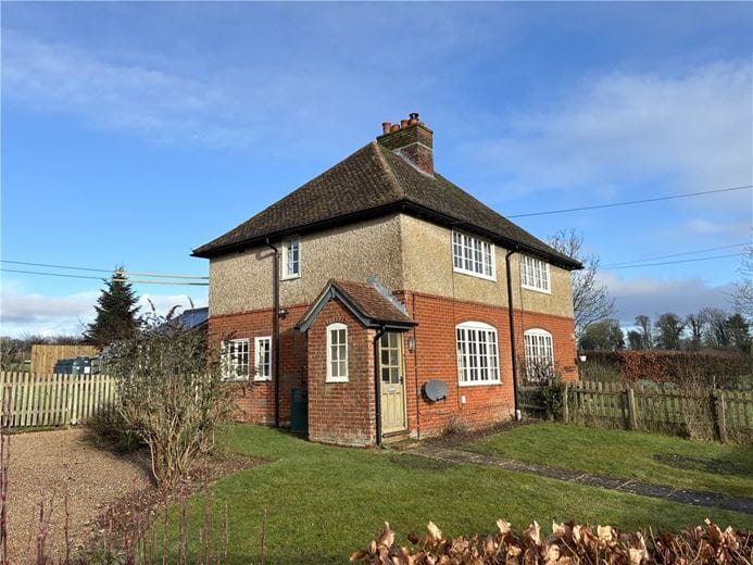 3 bedroom cottage, Tichborne, Alresford SO24 - Available