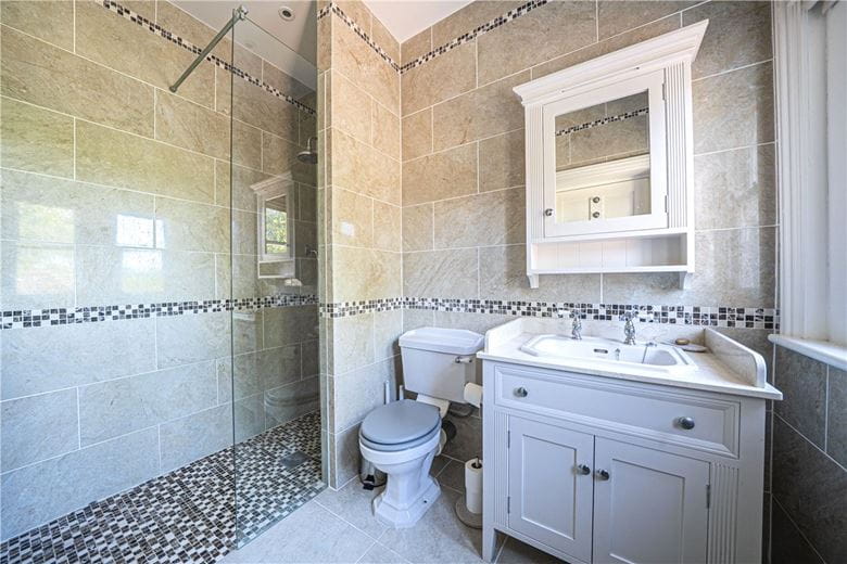 4 bedroom house, Fullerton, Andover SP11 - Let Agreed