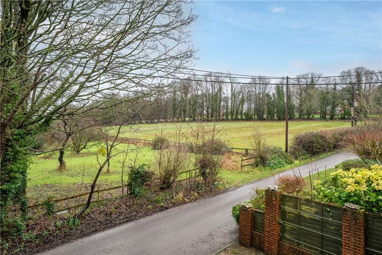 2 bedroom house, Ball Down Cottages, Northwood Park SO21 - Sold STC